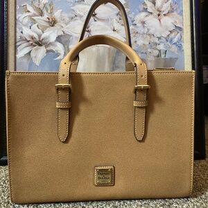 Dooney & Bourke Handbag